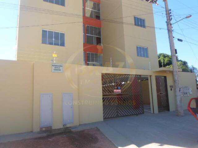 #51 - Apartamento para Venda em Luziânia - GO - 2
