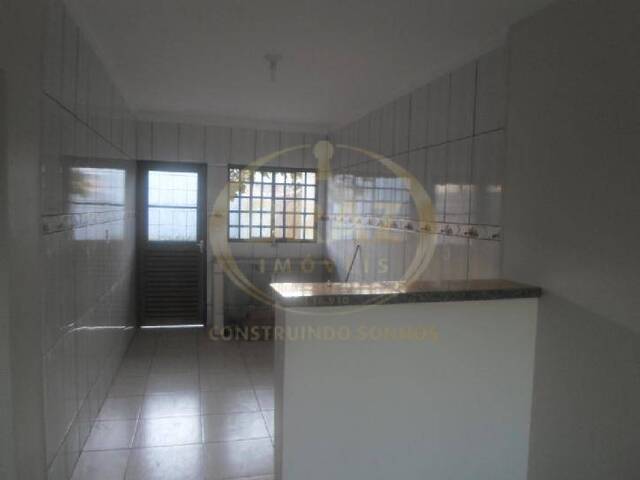 #56 - Casa para Venda em Luziânia - GO - 3