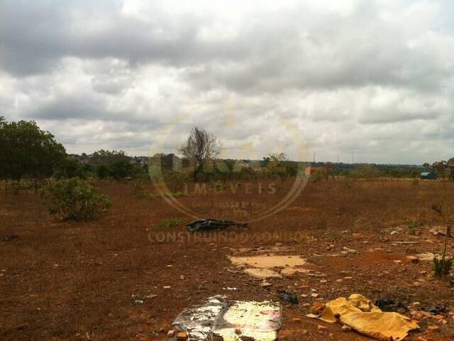 #105 - Terreno para Venda em Luziânia - GO - 3