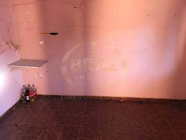 #229 - Casa para Venda em Luziânia - GO - 2