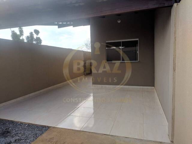 #332 - Casa para Venda em Luziânia - GO - 2