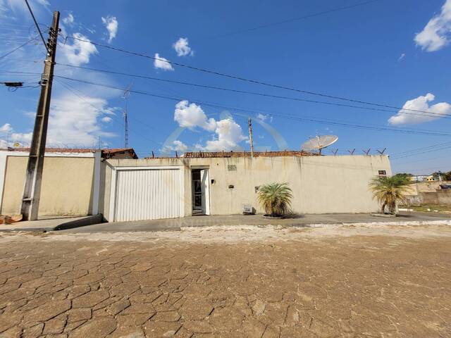 #273 - Casa para Venda em Luziânia - GO - 2