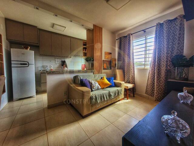 #353 - Apartamento para Venda em Luziânia - GO - 2