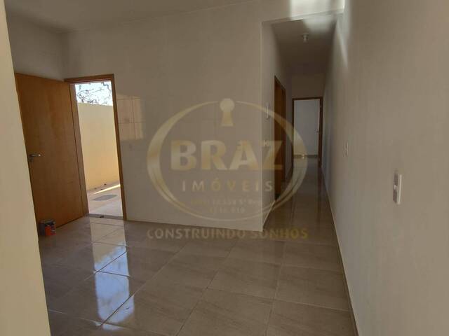 Casa para Venda em Luziânia - 5