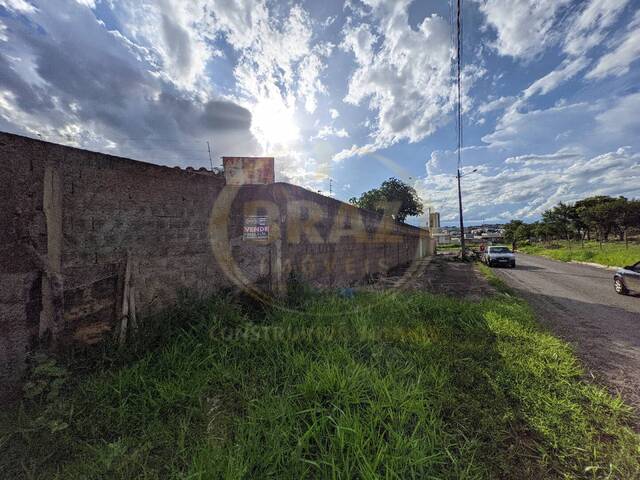 #410 - Casa para Venda em Luziânia - GO - 2