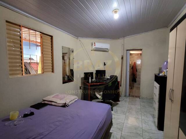#464 - Casa para Venda em Luziânia - GO - 3