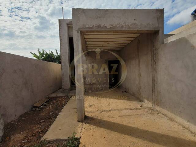 #491 - Casa para Venda em Luziânia - GO - 3