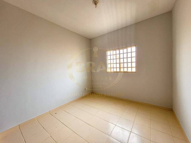Casa para Venda em Luziânia - 5