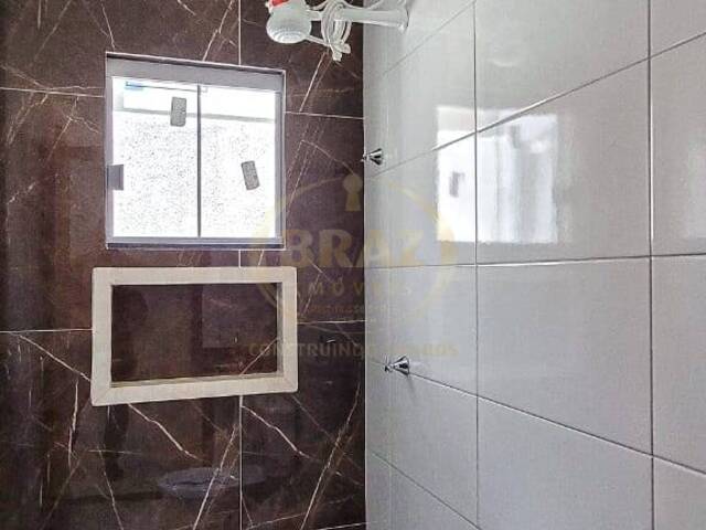 Casa para Venda em Luziânia - 5