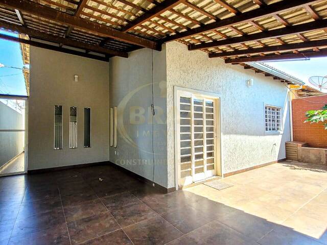 #532 - Casa para Venda em Luziânia - GO - 2