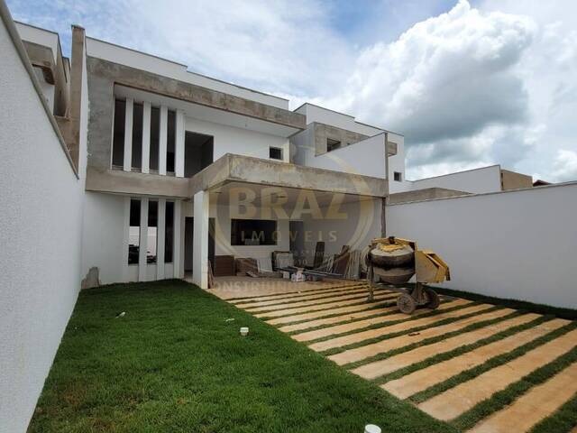 #418 - Casa para Venda em Luziânia - GO - 1