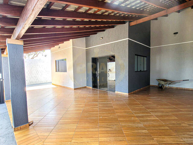 #588 - Casa para Venda em Luziânia - GO - 2