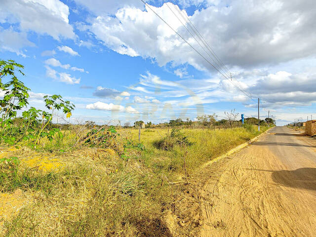 Área para Incorporação para Venda em Luziânia - 4