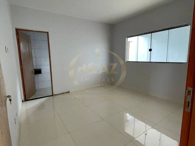 Casa para Venda em Luziânia - 4