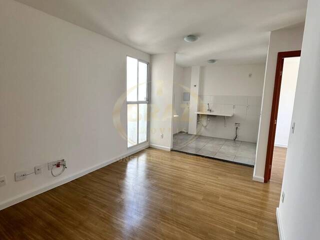 #723 - Apartamento para Venda em Luziânia - GO - 2