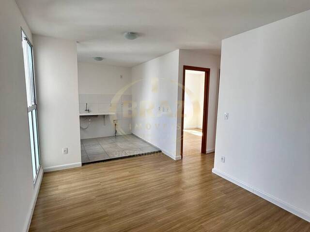 #723 - Apartamento para Venda em Luziânia - GO - 3