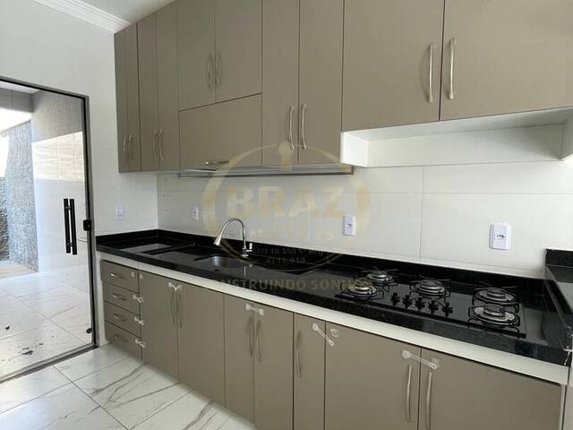 Casa para Venda em Luziânia - 5