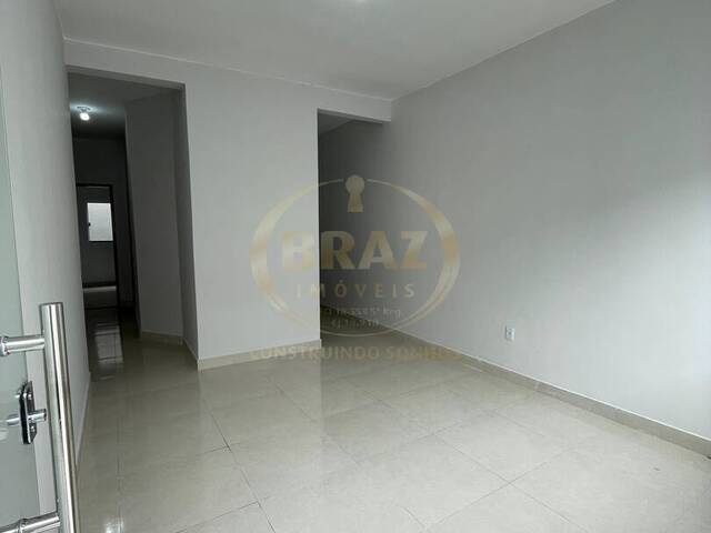 Casa para Venda em Luziânia - 5