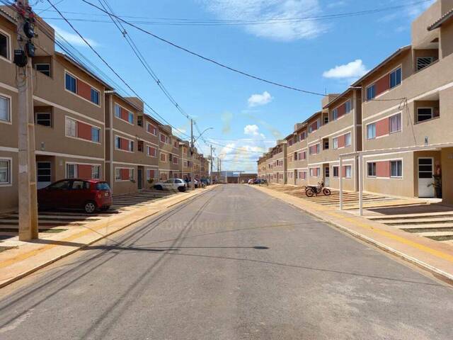 #776 - Apartamento para Venda em Luziânia - GO - 1