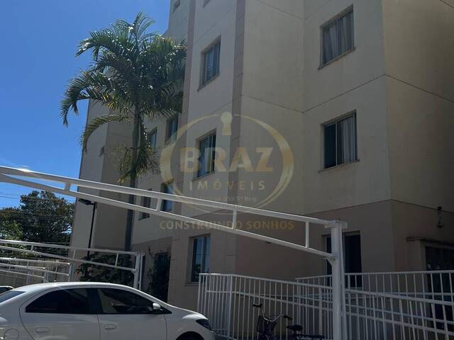 #827 - Apartamento para Venda em Luziânia - GO - 2