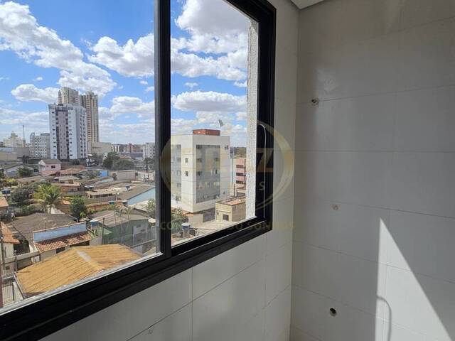 #855 - Apartamento para Venda em Luziânia - GO - 3