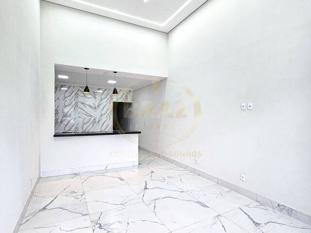 #858 - Casa para Venda em Luziânia - GO - 3