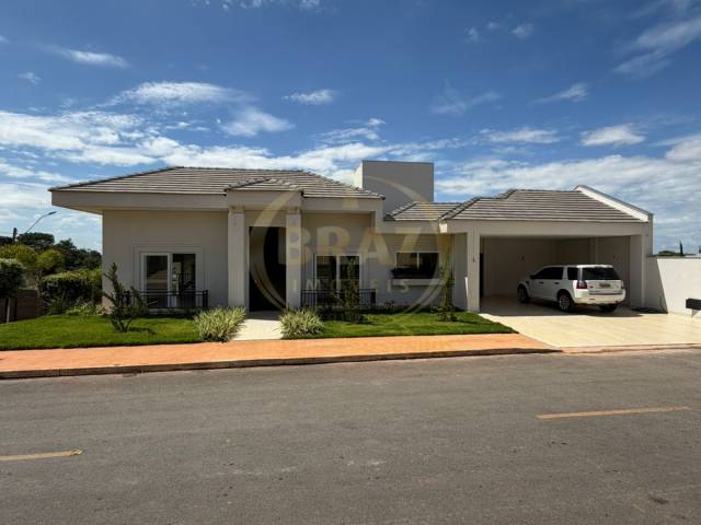 #866 - Casa para Venda em Luziânia - GO - 3