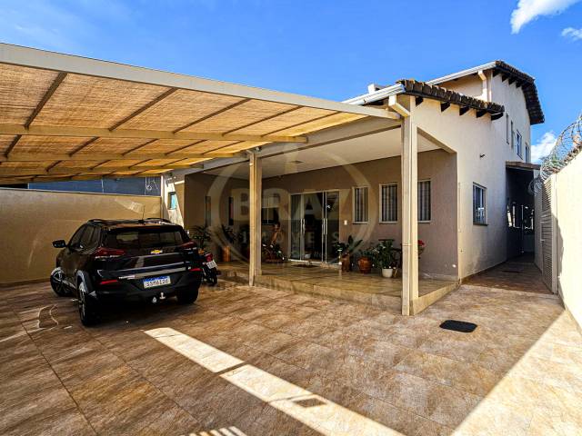 #867 - Casa para Venda em Luziânia - GO