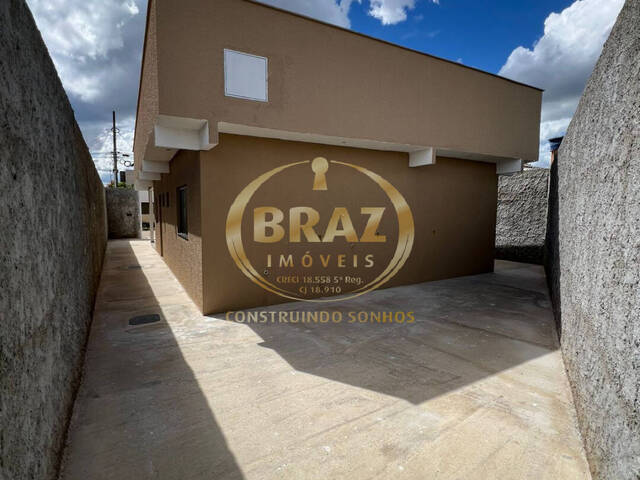 #883 - Casa para Venda em Luziânia - GO