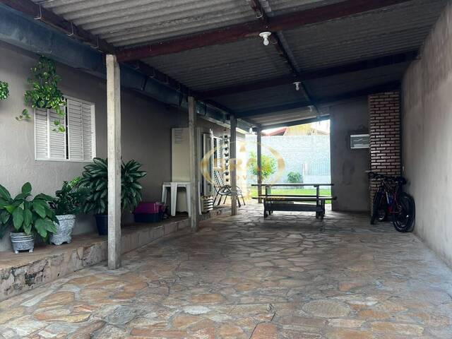 #894 - Casa para Venda em Luziânia - GO - 3