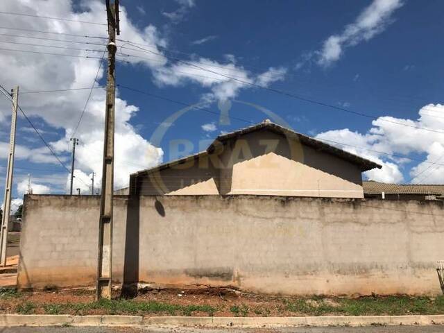 Casa para Venda em Luziânia - 4